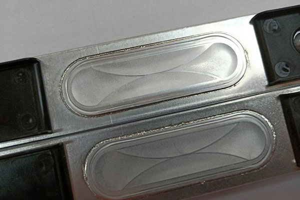 锂电池防爆阀焊接设备—自动激光焊接机