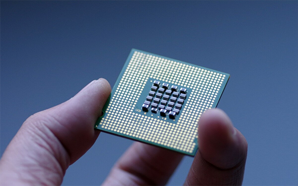 国内芯片的发展机遇之下，激光切割设备如何破局